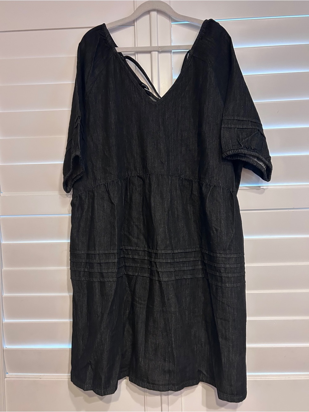Dokotoo V Neck Chambray Short Sleeve Dress Black Size 2XL